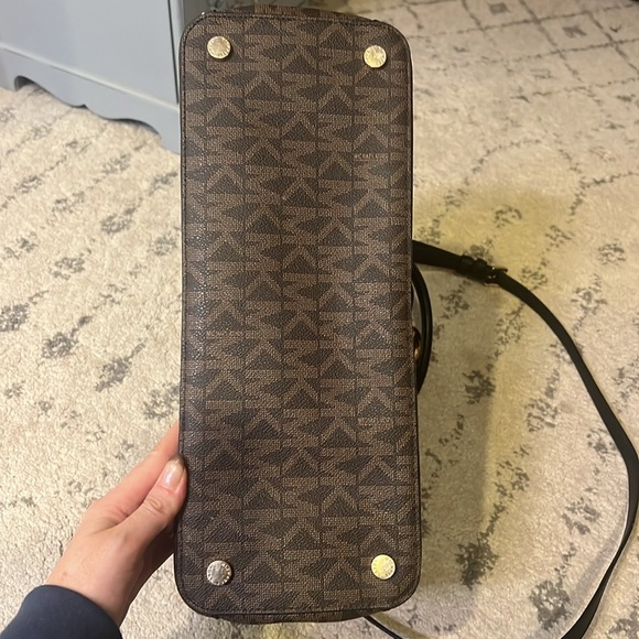 Michael Kors Brown Handbag - Picture 5 of 9